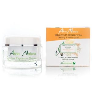 Contre l'acné, les soins Akno Natura